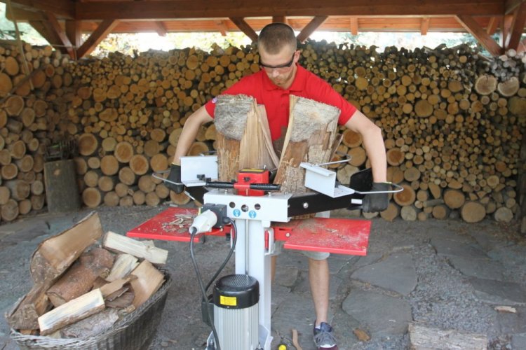 Štípačka na dřevo VARI 8 TON SUPER FORCE 400 V